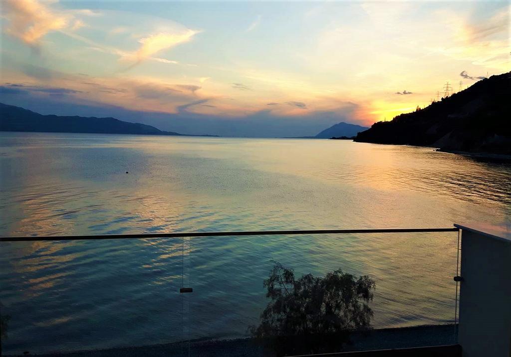 Villa Thalassa Paralia Sergoulas Eksteriør billede